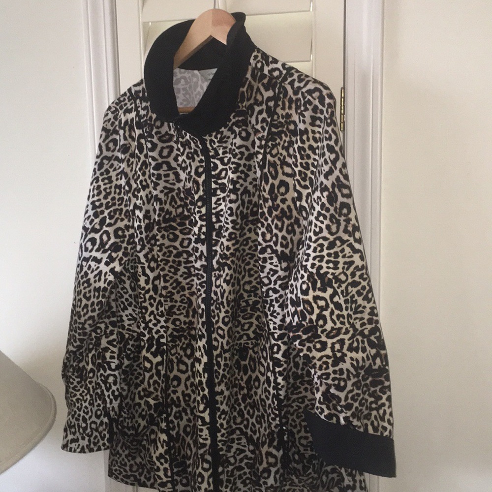 Jacket - Picture 3 of 4